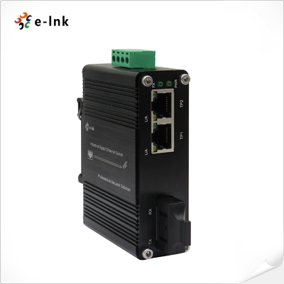 Mini Industrial 2 x RJ45 1 x SC 1000Base-X DIN-Rail / Wall-mount Media Converter